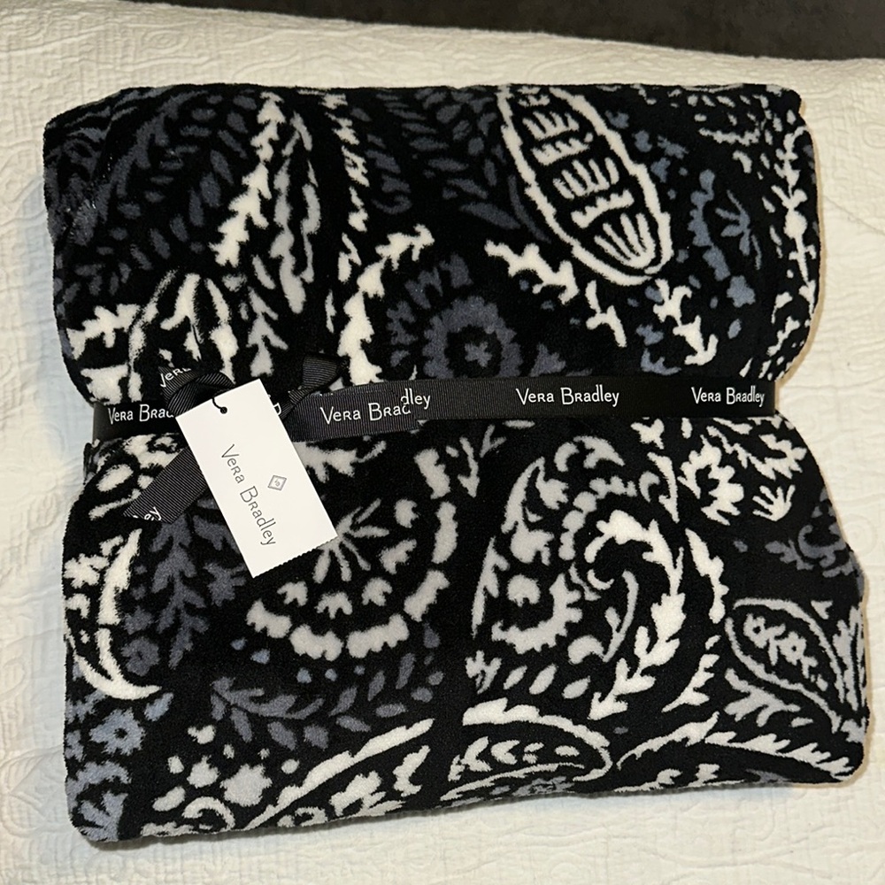 Vera Bradley Paisley Noir Plush Blanket